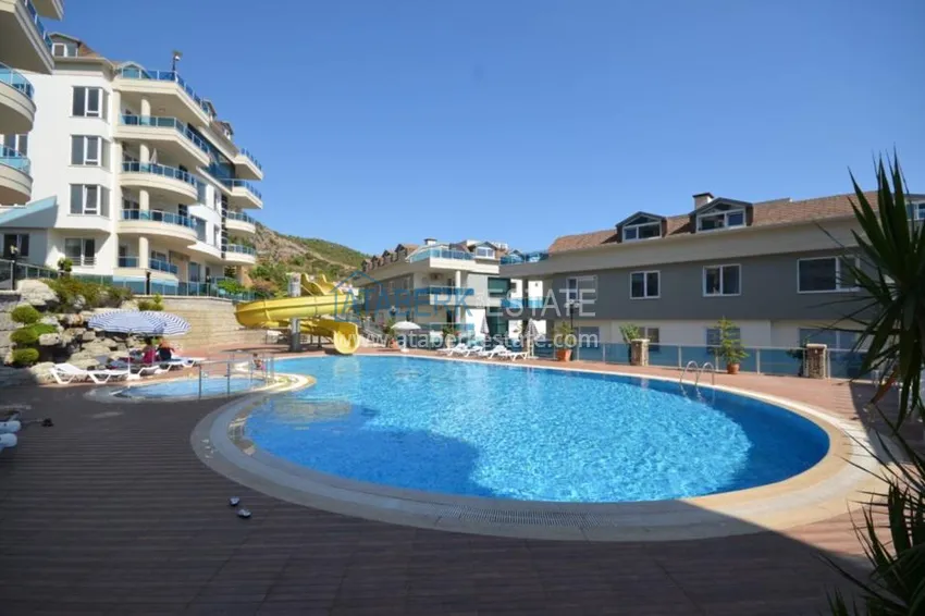 Complex on the Cleopatra beach with the developed infrastructure 3 