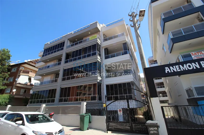 Spacious penthouse on the Cleopatra beach with furniture and appliances! 2 