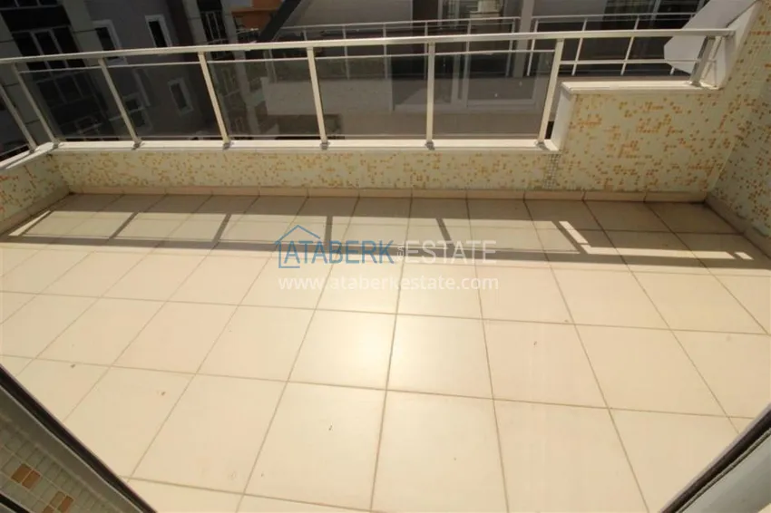 Spacious penthouse on the Cleopatra beach with furniture and appliances! 25 