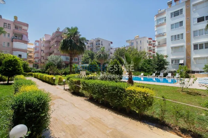 Красивая двухуровневая квартира с собственной сауной и завораживающим видом на море 6 