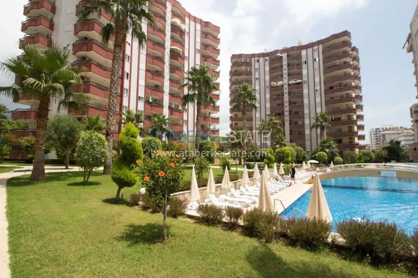Spacious and comfortable apartment from the owner in a complex with a developed infrastructure 1