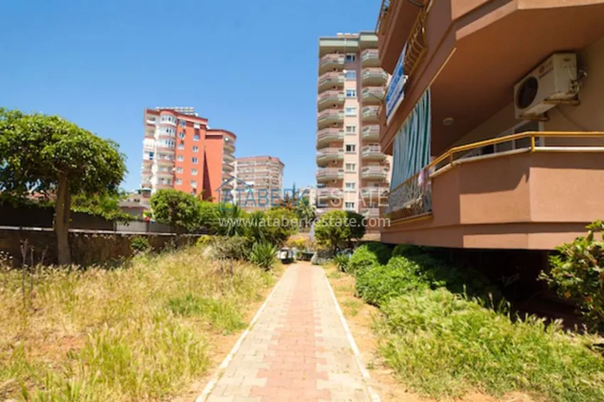 Apartments in a well-kept complex from the developer 10 