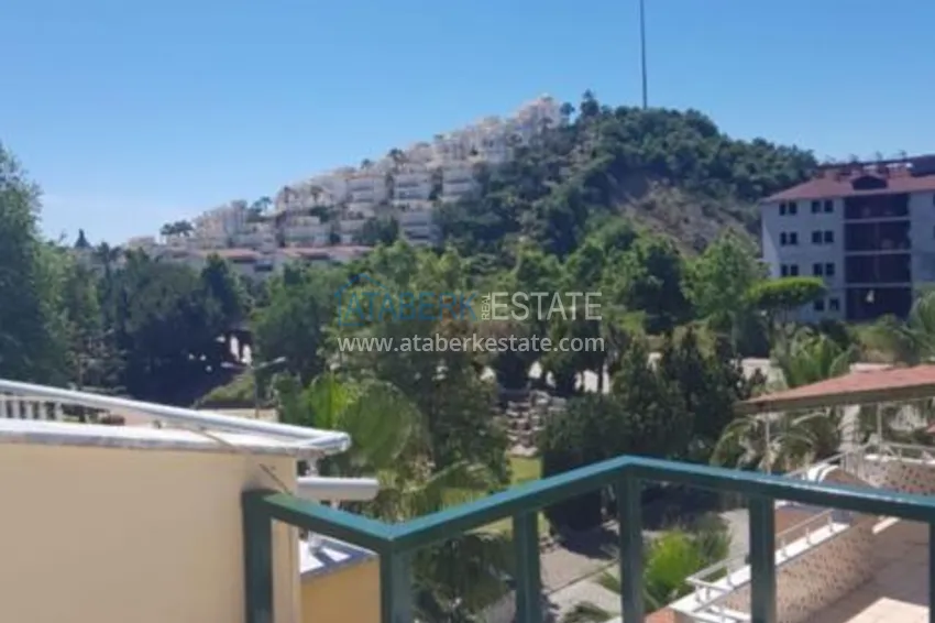 Purchase  Townhouse near the sea for a cheap price 8 