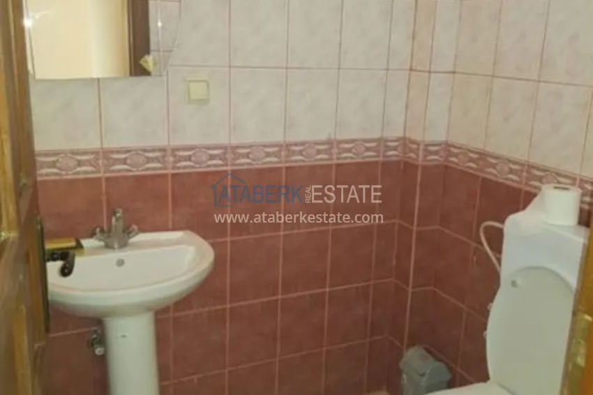 Purchase  Townhouse near the sea for a cheap price 13 