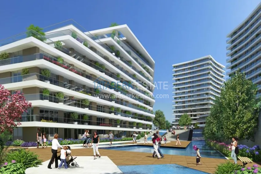 Complex with unusual design in Istanbul 16 