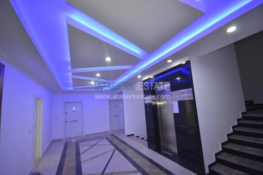 Three-room apartment with access to the garden near Cleopatra beach 20 