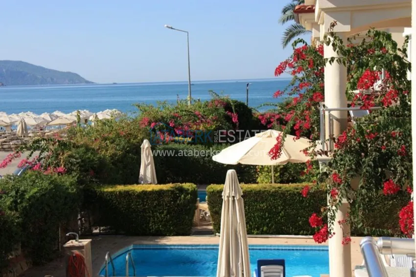 Villa, located 20 meters from the beach Calis 5 