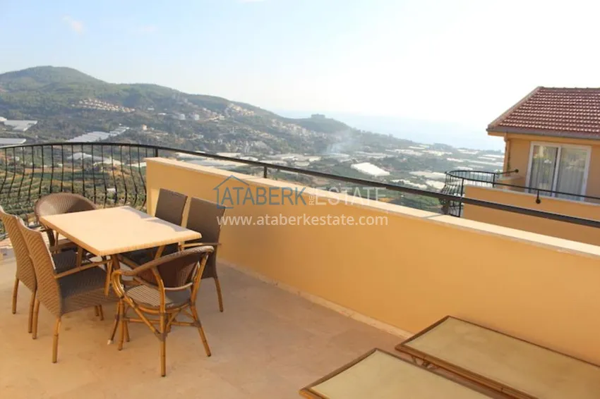 Purchase  Rent a penthouse in the famous 5 star complex in Gold City 9 