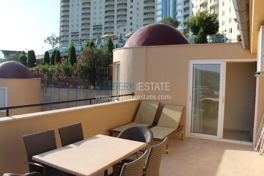 Purchase  Rent a penthouse in the famous 5 star complex in Gold City 14 