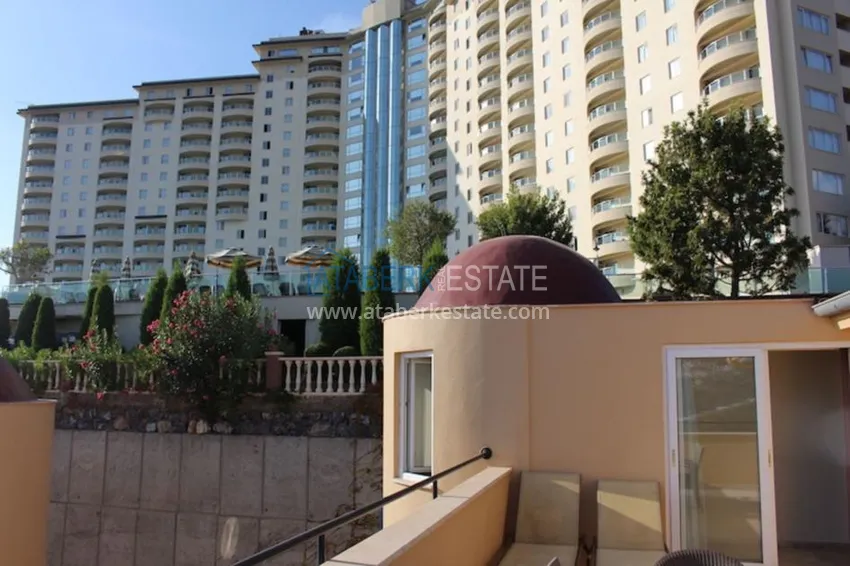 Purchase  Rent a penthouse in the famous 5 star complex in Gold City 15 