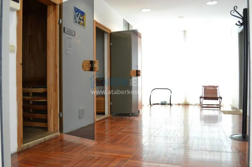 Two-bedroom apartment, located next to the supermarket "Alanium", from the owner 6 