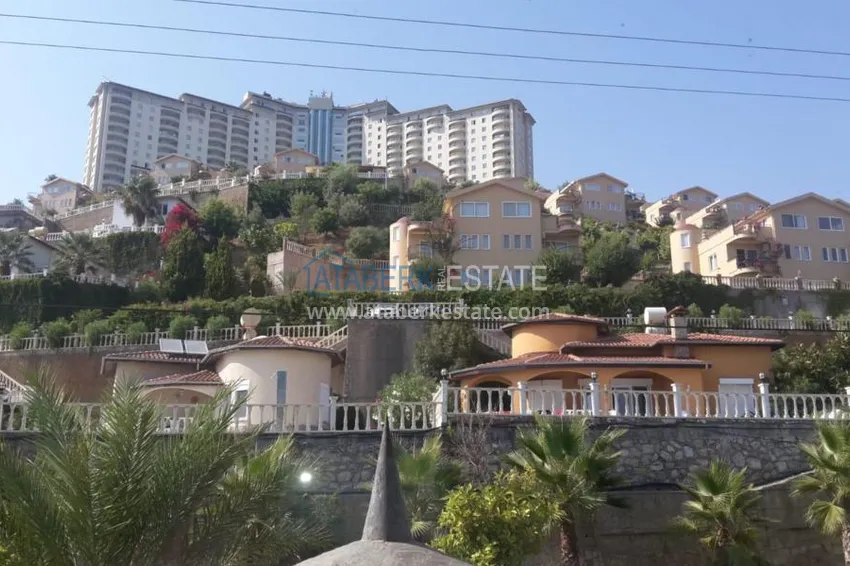 Luxury villa for sale in Alanya  with a private pool on site 4 