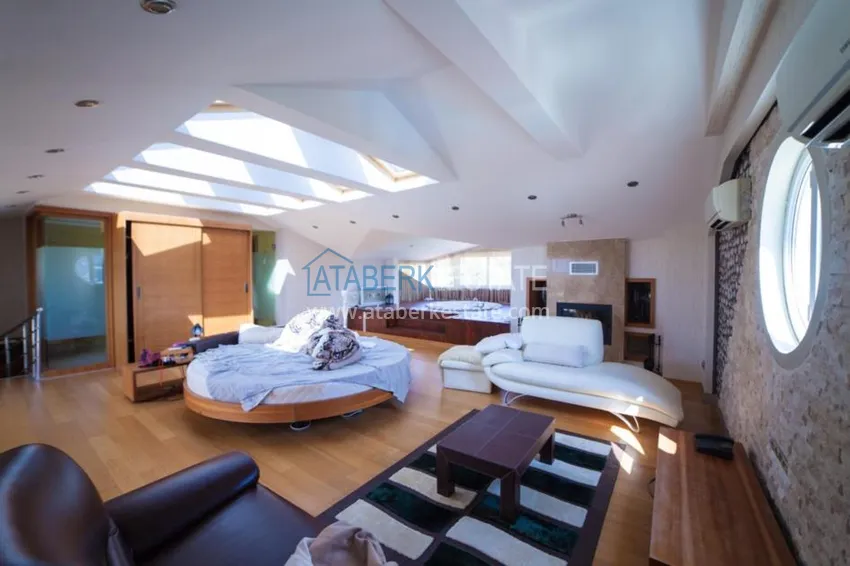 Purchase  Luxury villa for sale in Alanya  with a private pool on site 2 