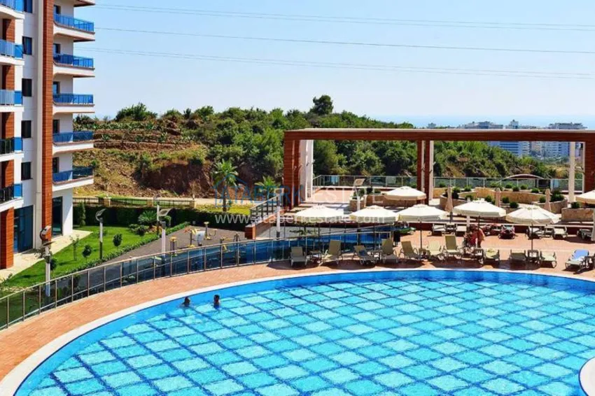 Rent a studio apartment in Mahmutlar with furniture in a prestigious hotel complex 3 