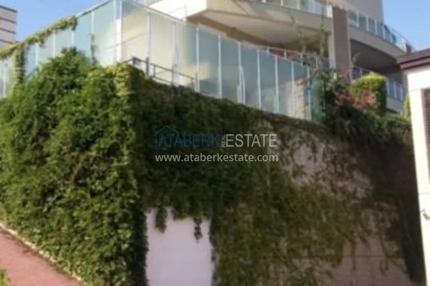 Luxury villa for sale in Alanya  with a private pool on site 8 