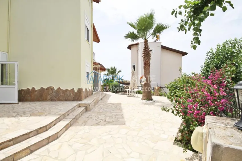 Private three-story villa with luxurious views and a private pool 3 