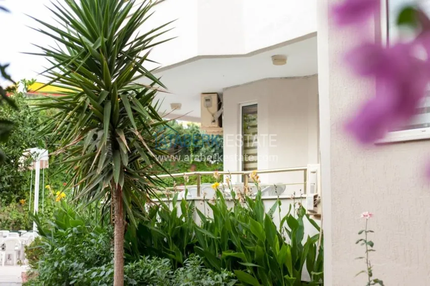 Excellent 1+1 apartment in a new house with a developed infrastructure from the owner 4 