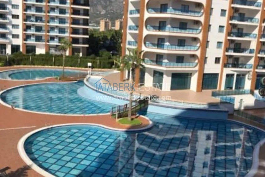Rent a studio apartment in Mahmutlar with furniture in a prestigious hotel complex 5 