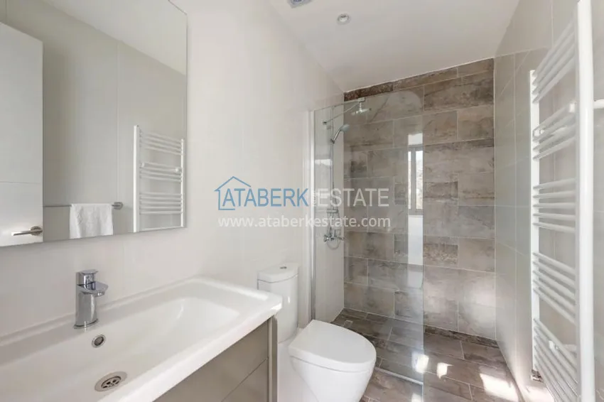 Purchase  Уникальные аутентичные дома в районе Беллапаис  8 