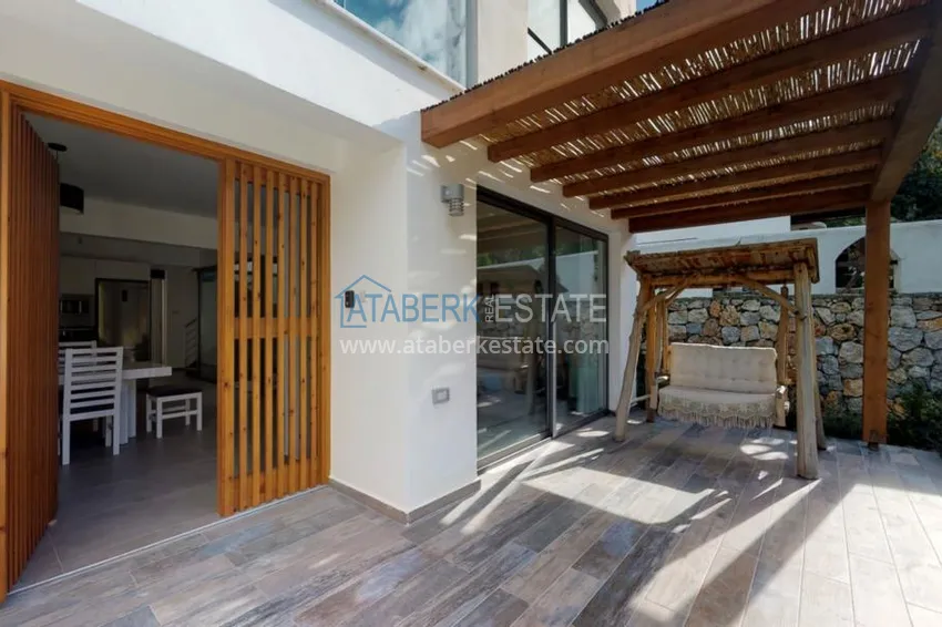 Purchase  Уникальные аутентичные дома в районе Беллапаис  12 