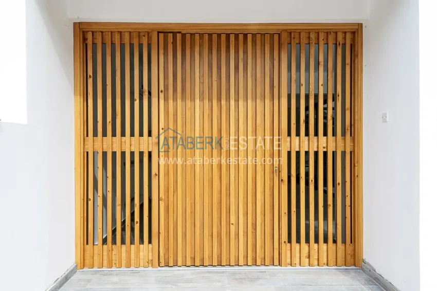 Purchase  Уникальные аутентичные дома в районе Беллапаис  14 