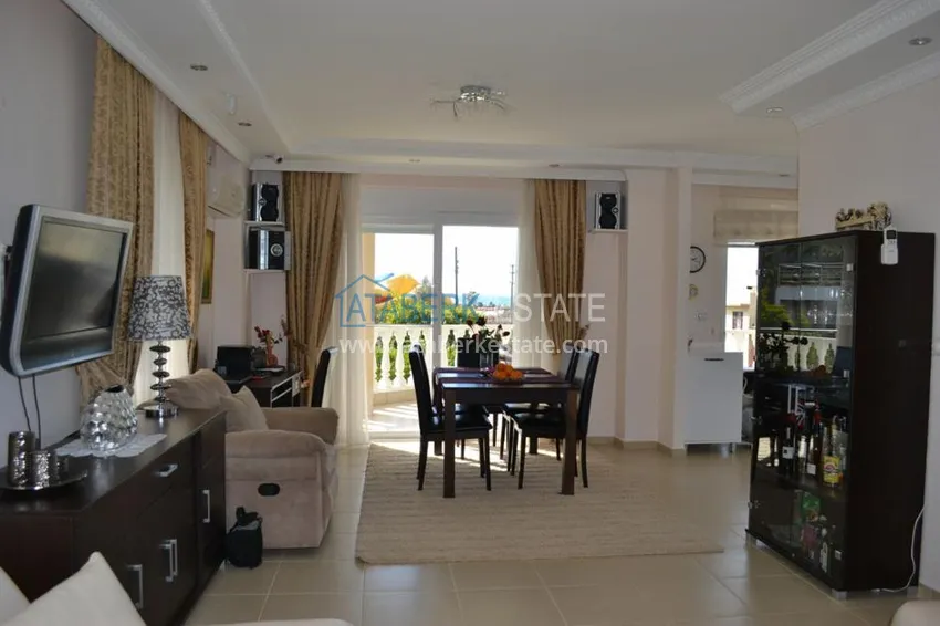 Purchase Villa from the owner with a garden in Kargicak 7 