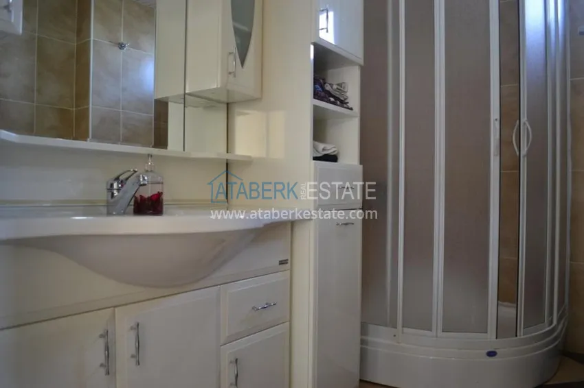 Purchase Villa from the owner with a garden in Kargicak 17 