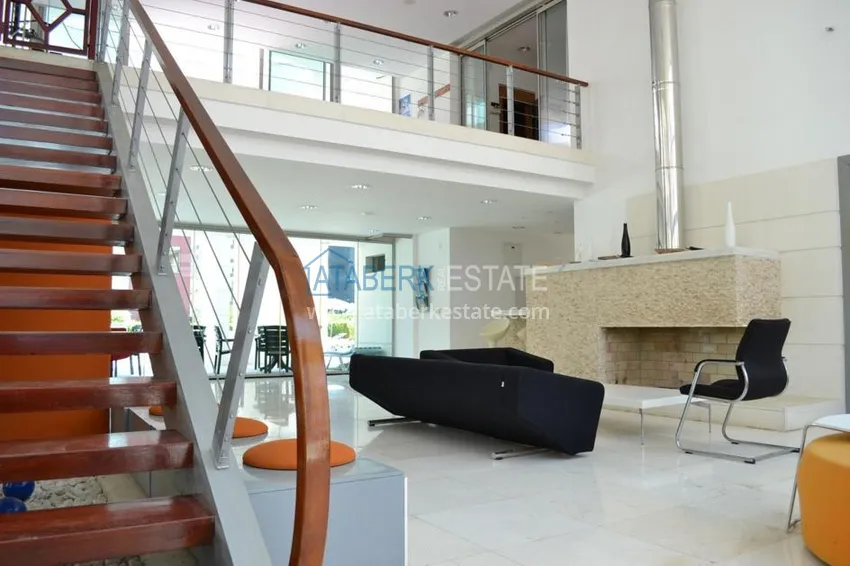 Urgent sale of the repaired and redeveloped apartment in Mahmutlar 4 