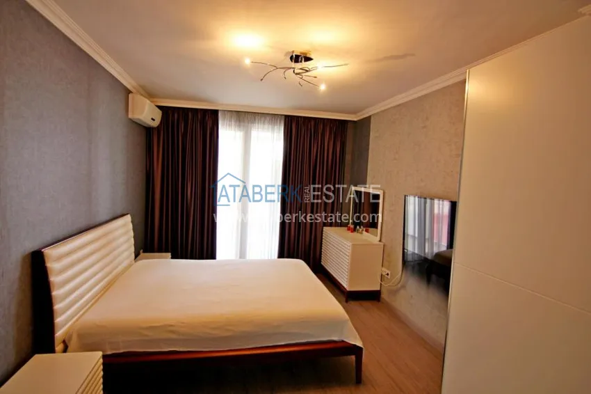 Purchase Urgent sale of the repaired and redeveloped apartment in Mahmutlar 11 