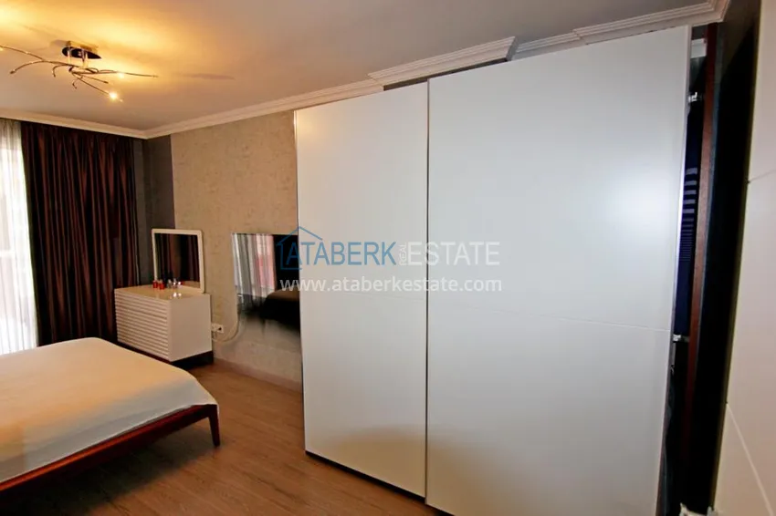 Purchase Urgent sale of the repaired and redeveloped apartment in Mahmutlar 12 