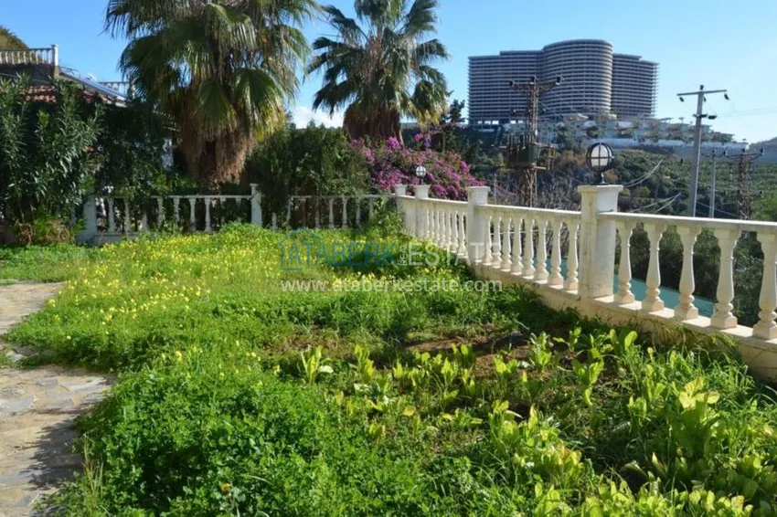 Отдельная вилла в районе Каргыджак 10 