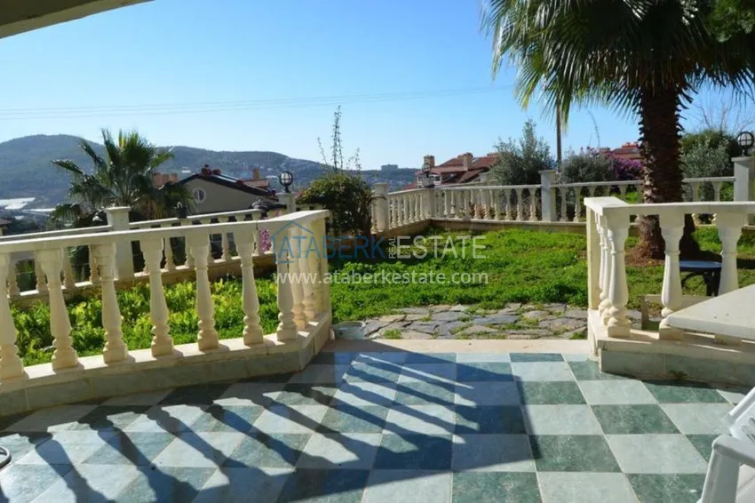 Отдельная вилла в районе Каргыджак 12 