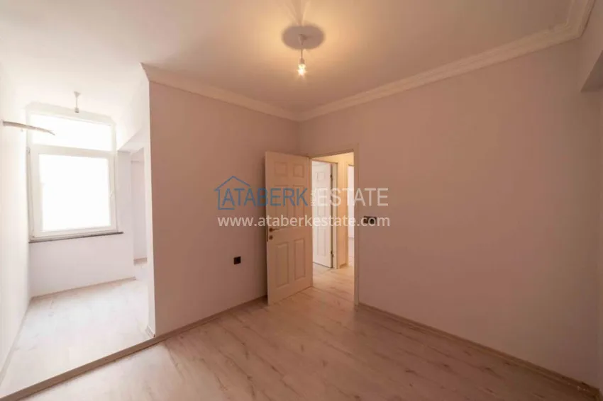 Purchase  Refurbished spacious flat with a separate kitchen  12 