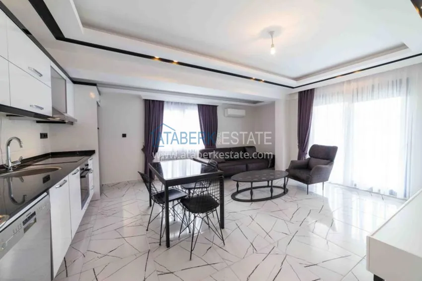 Purchase  Apartment for seasonal rent near the famous Keykubat beach in the very center of the city No. 38 16 