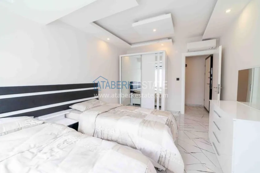 Purchase  Apartment for seasonal rent near the famous Keykubat beach in the very center of the city No. 38 28 