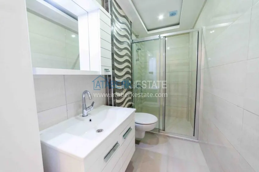 Purchase  Apartment for seasonal rent near the famous Keykubat beach in the very center of the city No. 38 31 