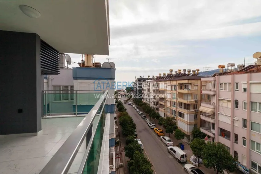 Purchase  Apartment for seasonal rent near the famous Keykubat beach in the very center of the city No. 38 3 