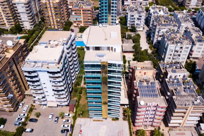 Apartment for rent in Mahmutlar in a complex near the sea B6 8 