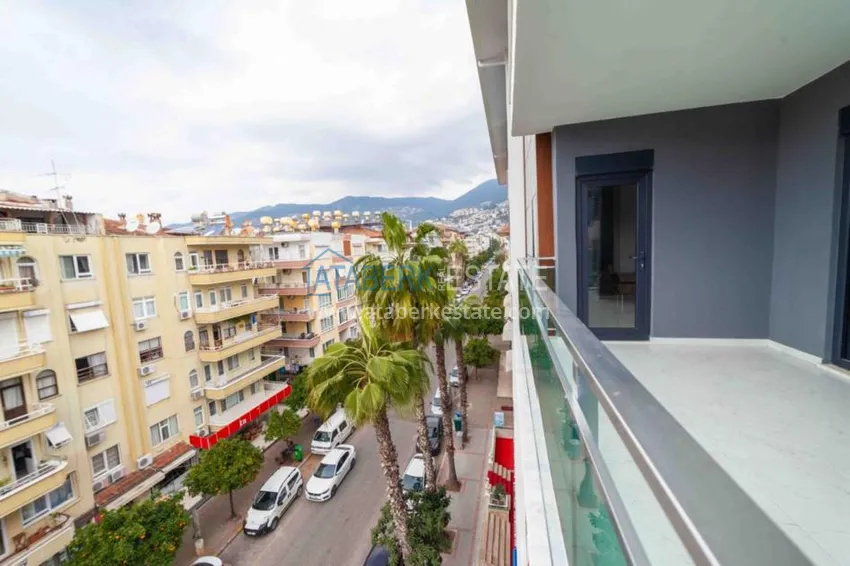 Purchase  Apartment for seasonal rent near the famous Keykubat beach in the very center of the city No. 38 5 