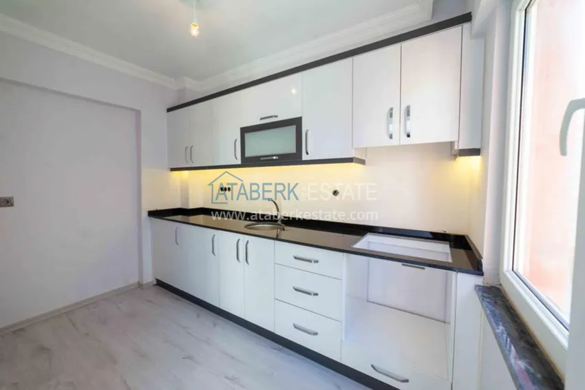 Purchase  Refurbished spacious flat with a separate kitchen  6 