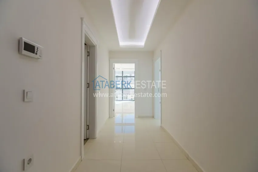 Purchase  Apartments and penthouses in a new complex at prices from the developer 19 