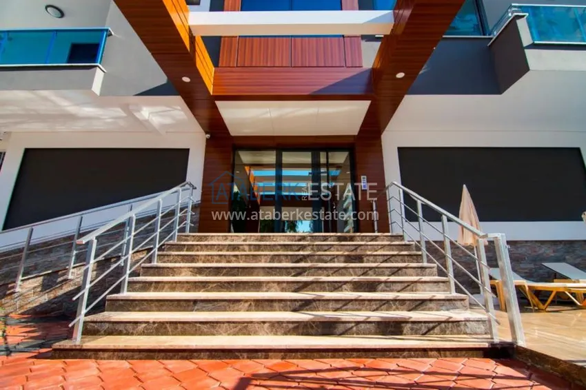 Apartments and penthouses in a new complex at prices from the developer 6 