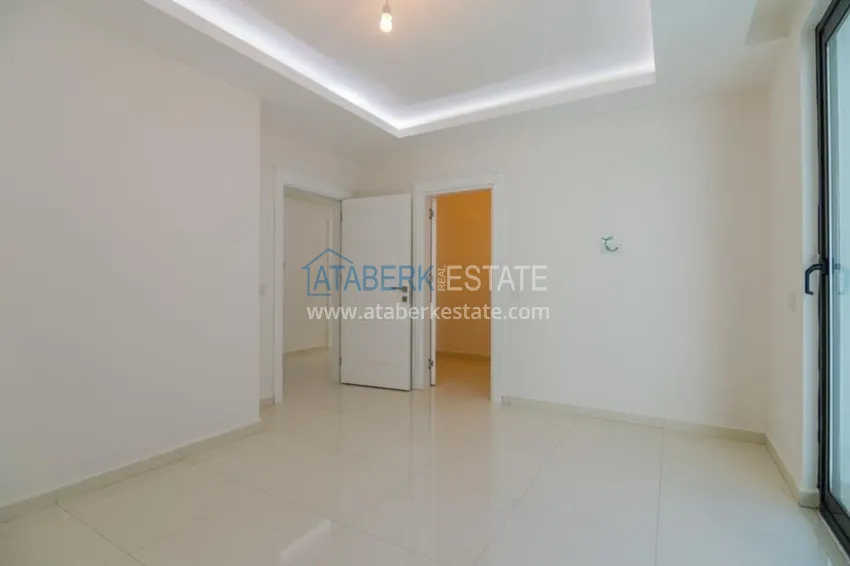 Purchase  Apartments and penthouses in a new complex at prices from the developer 11 