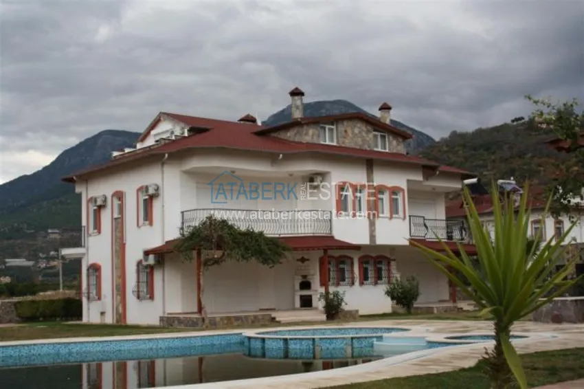 Villa in the picturesque area of Alanya at the mountain river Dymcay 5 