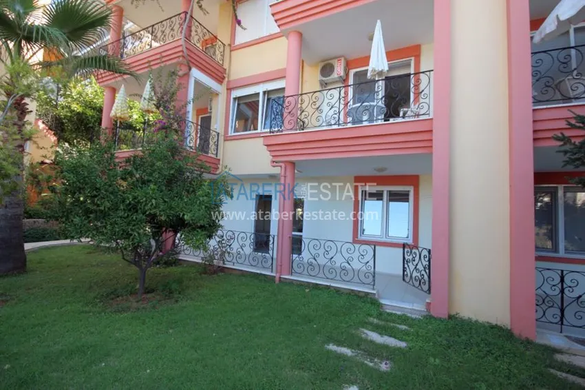 Spacious duplex with access to the garden, located 300 meters from the sea in Kestel 3 