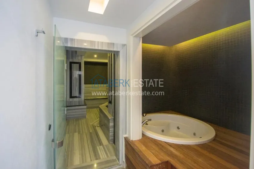 VILLA AND EXCLUSIVE APARTMENTS WITH DIRECT VIEW ON THE MEDITERRANEAN SEA 16 