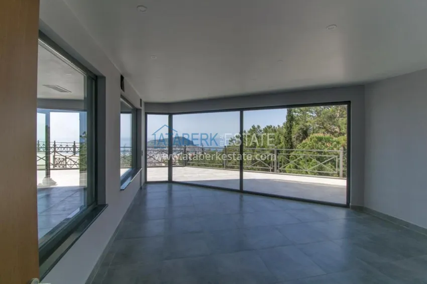 Purchase  VILLA AND EXCLUSIVE APARTMENTS WITH DIRECT VIEW ON THE MEDITERRANEAN SEA 14 