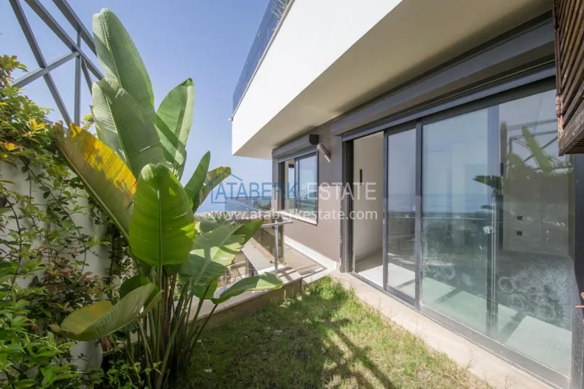 Purchase  VILLA AND EXCLUSIVE APARTMENTS WITH DIRECT VIEW ON THE MEDITERRANEAN SEA 18 