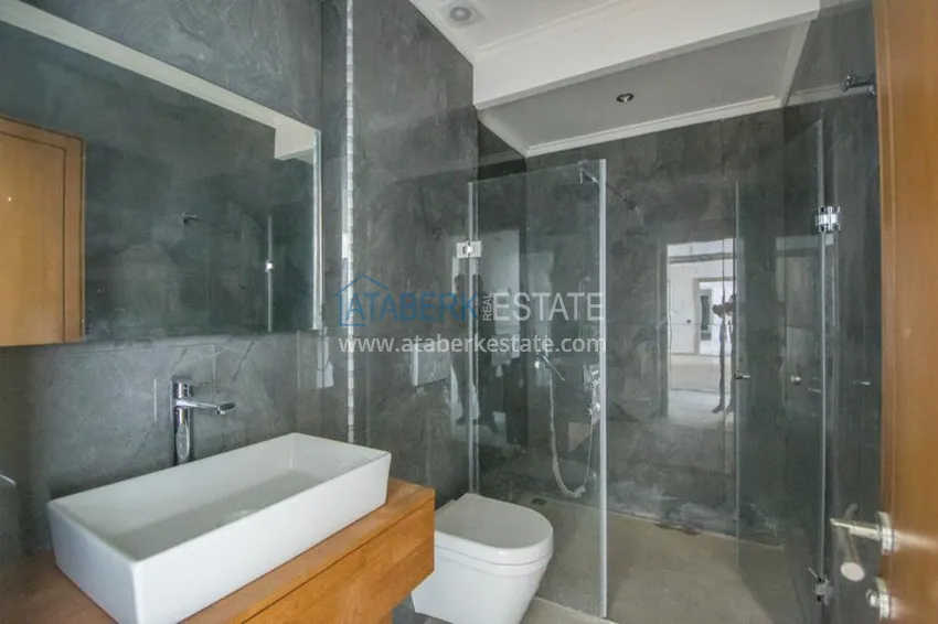 Purchase  VILLA AND EXCLUSIVE APARTMENTS WITH DIRECT VIEW ON THE MEDITERRANEAN SEA 27 