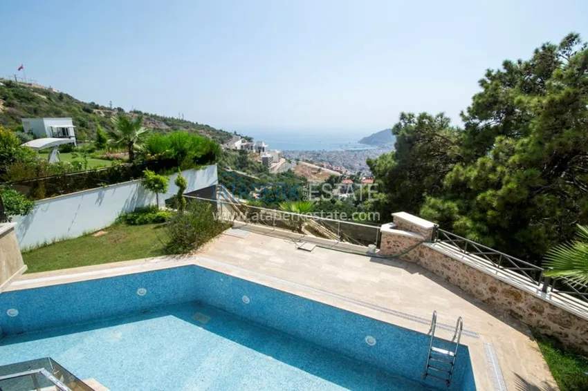 Purchase  VILLA AND EXCLUSIVE APARTMENTS WITH DIRECT VIEW ON THE MEDITERRANEAN SEA 3 